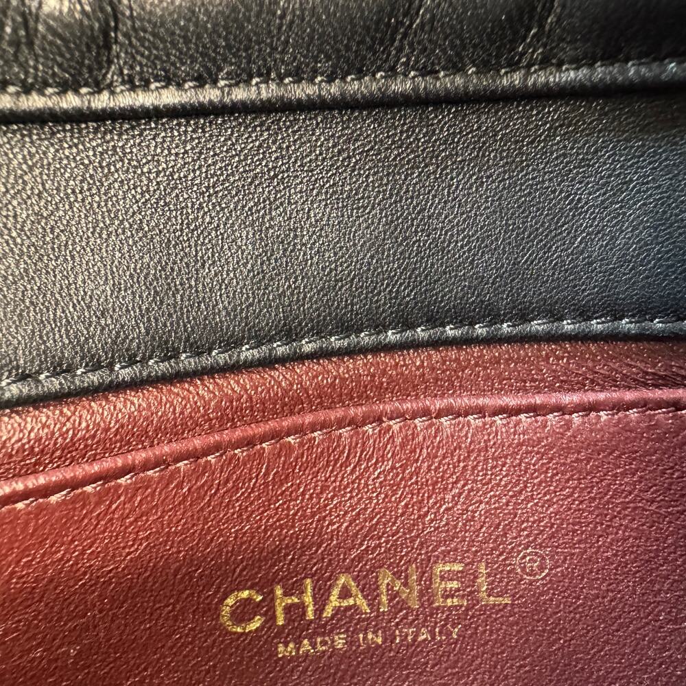 Chanel Pearl Flap Bag Paris-Dubai Pearly 15C WOC Wallet On Chain Crossbody CC - Picture 9 of 14